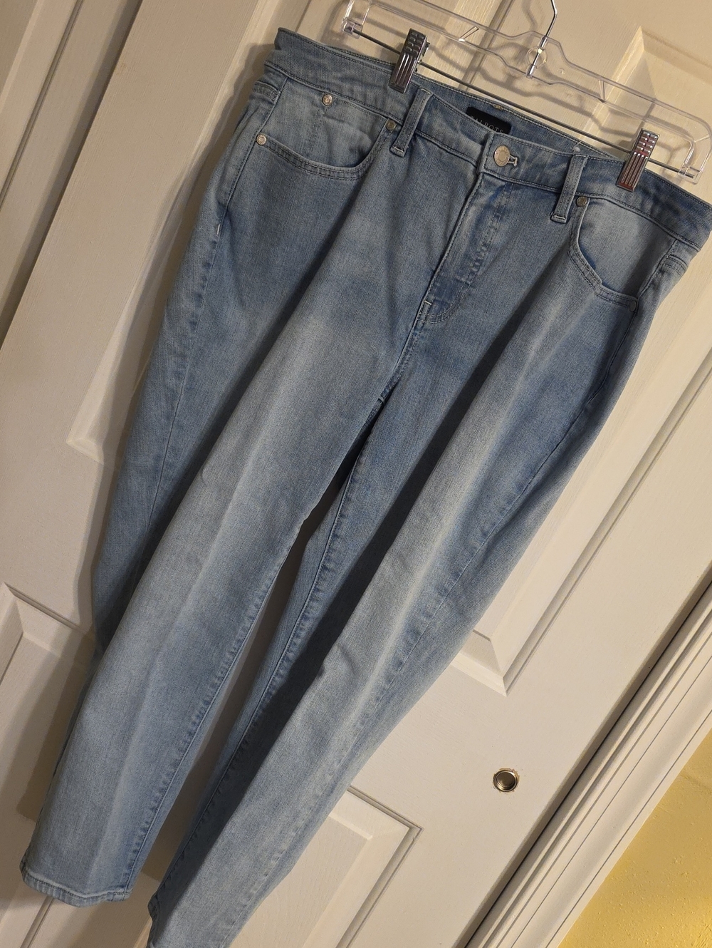Talbots 14W Straight Leg Crop Light Wash Jeans